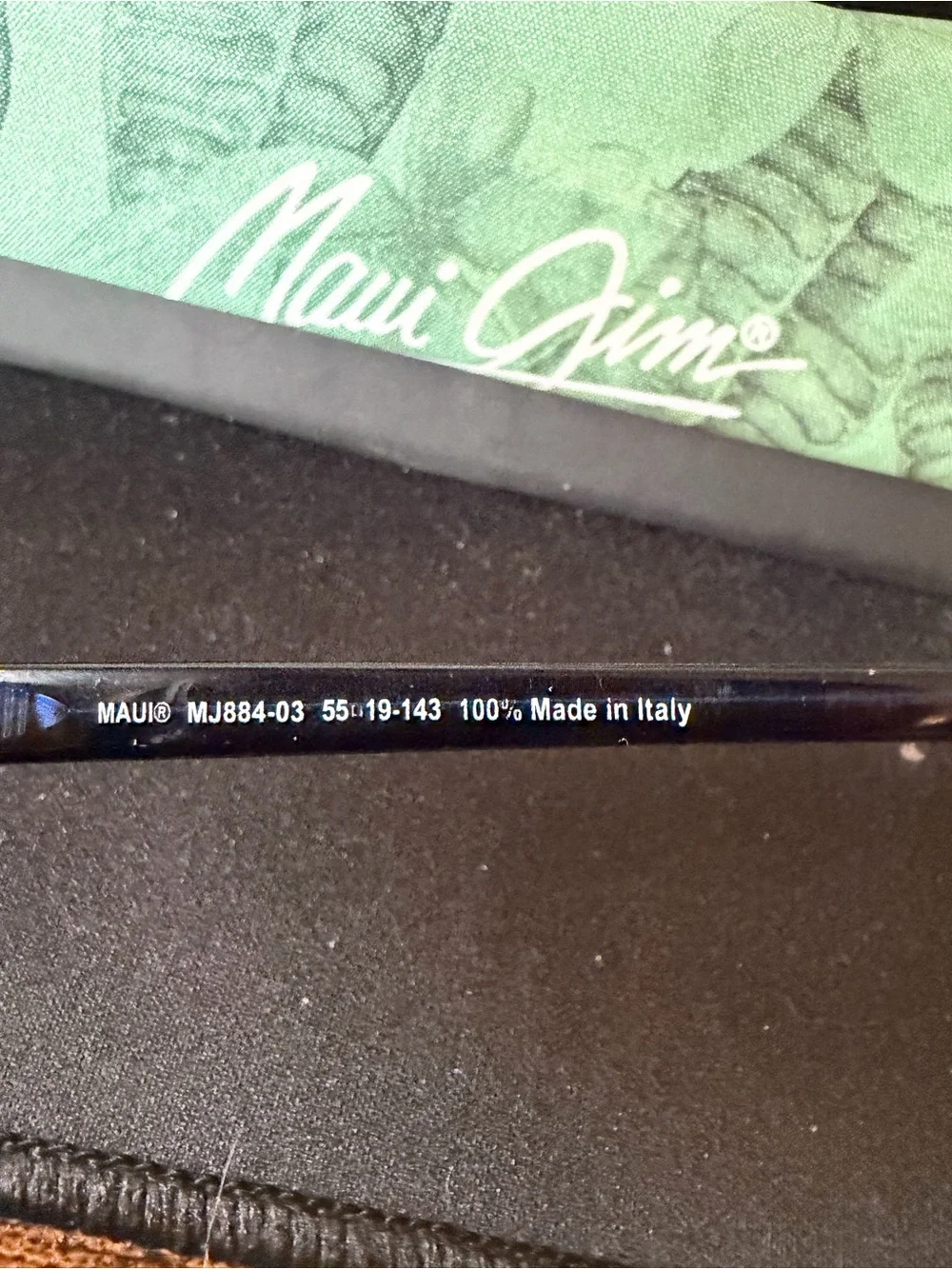Maui Jim Kou cat eye blue polarized lens glasses. B884-03
